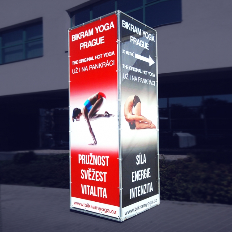 KOSTKA S BANNERY 4M //<br />KOVOVÝROBA Z JECKELU 